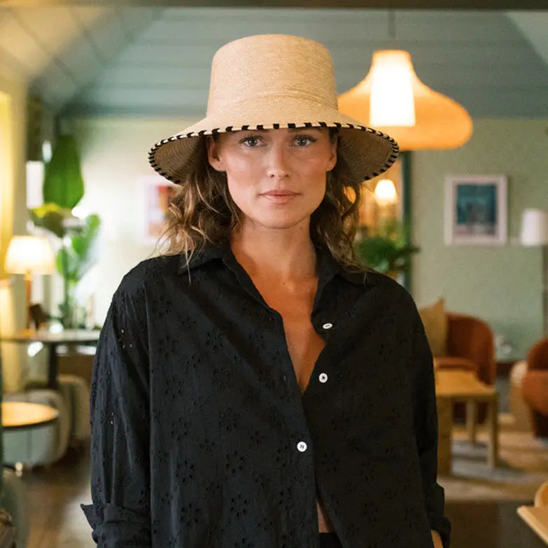 JAKELINE BUCKET HAT