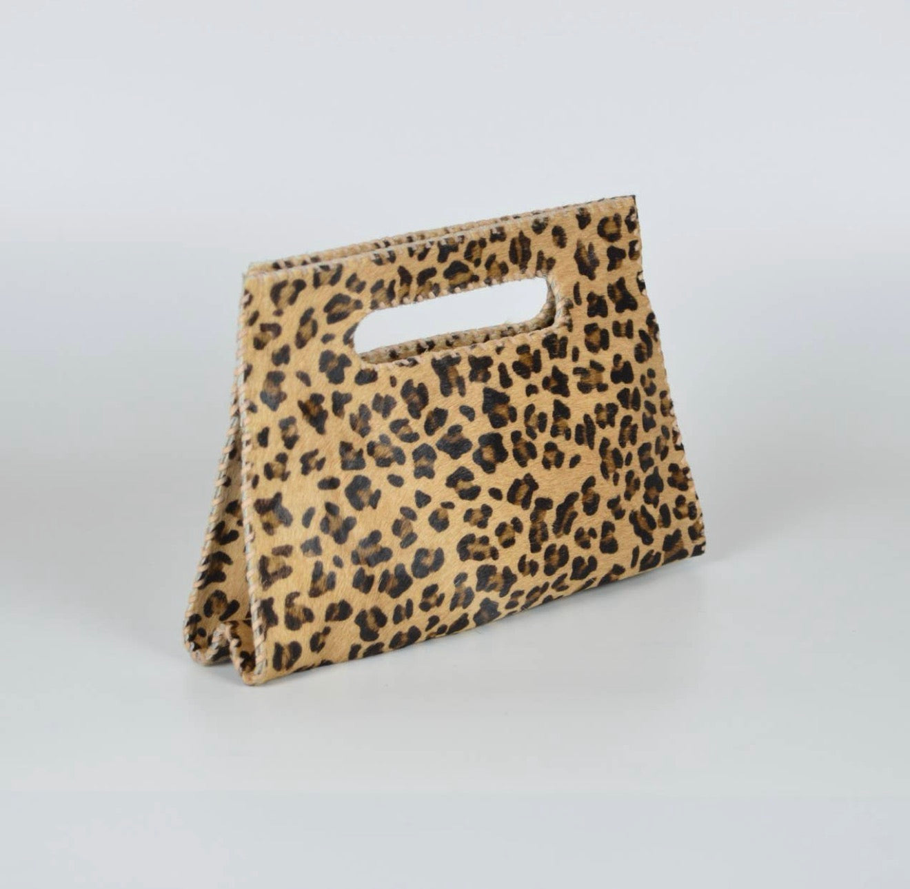 MIA LEOPARD CLUTCH